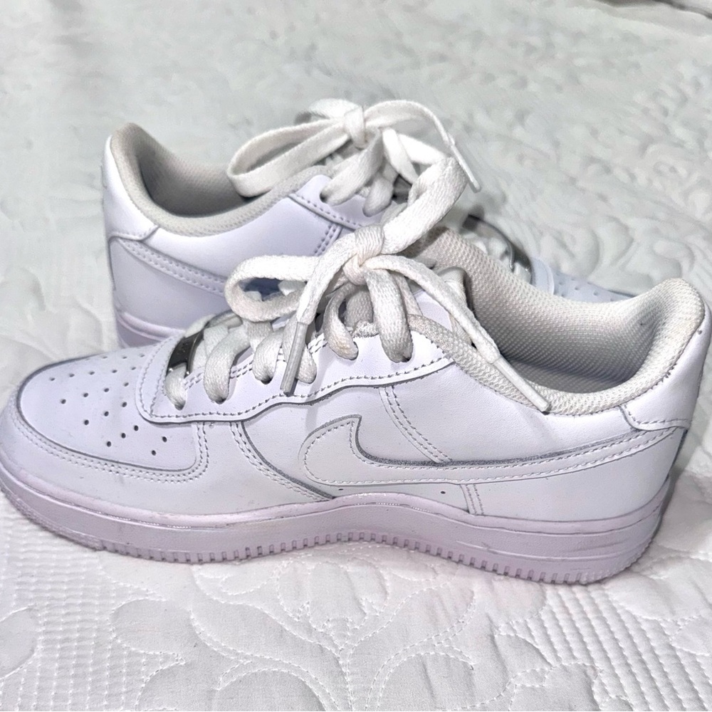 Air Force - Picture 5 of 6